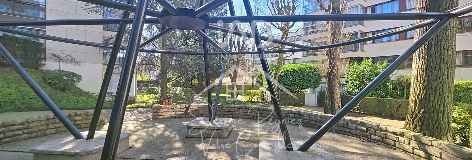 Appartement 6 Pièces 107 m² à vendre à Le Chesnay-Rocquencourt (78150)