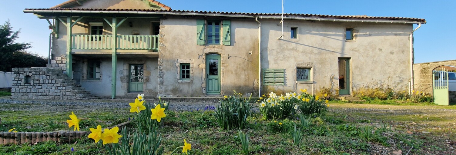 Maison 6 Pièces 194 m² à vendre à La Chapelle-Saint-Laurent (79430)