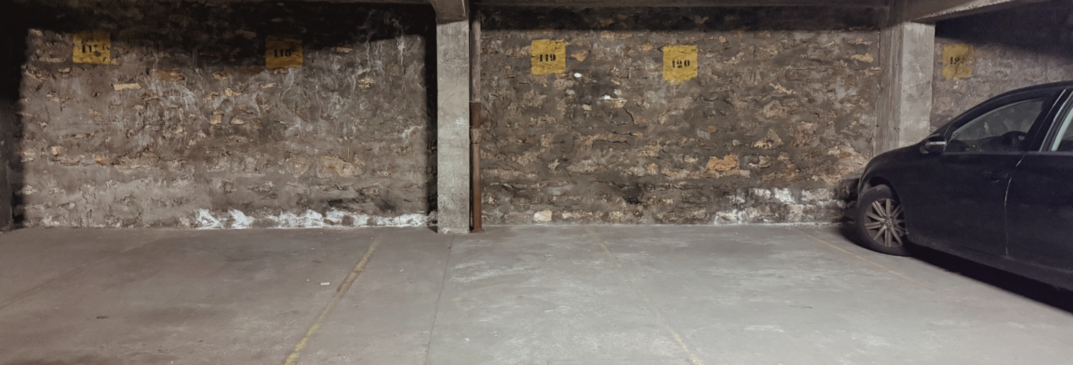 Garage  10 m² à vendre à Paris 18 (75018)
