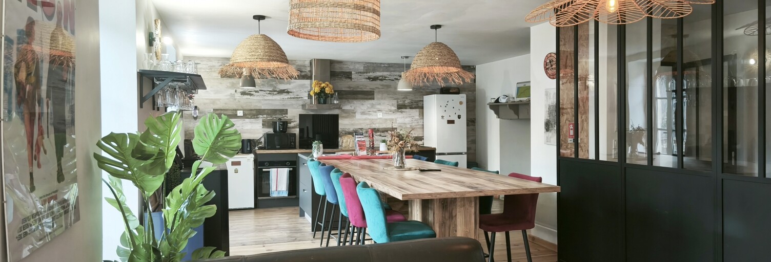 Maison 7 Pièces 210 m² à vendre à Estaing (12190)