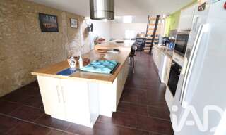 Maison 7 Pièces 162 m² à vendre à Orignolles (17210)