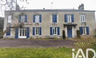 Maison 8 Pièces 242 m² à vendre à Brecé (53120)