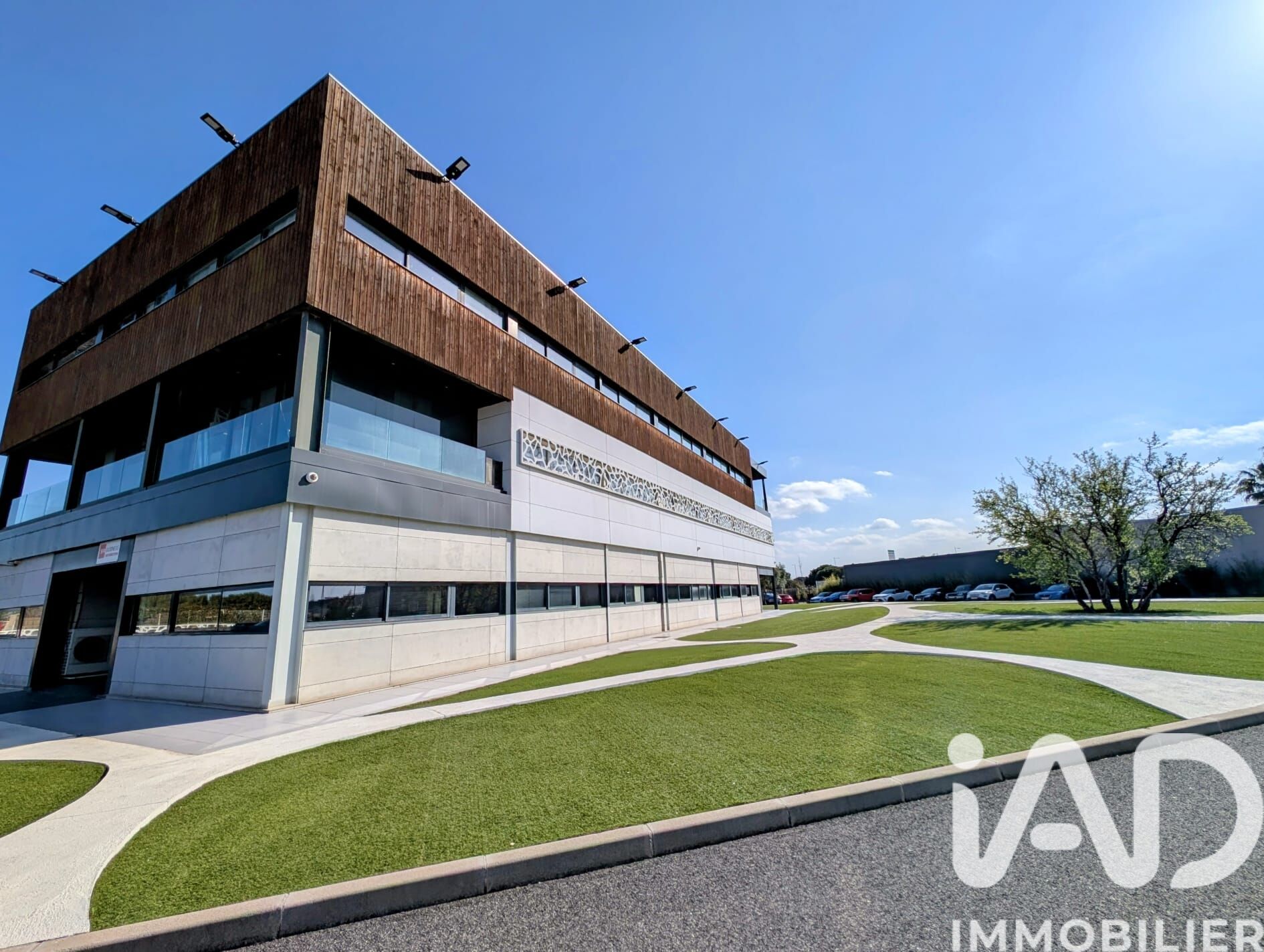 Vente Immeuble 1 320 m² - Photo 2