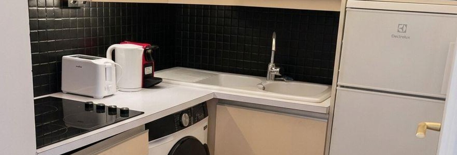 Appartement 1 Pièce 32 m² à louer à Paris 17 (75017)