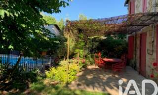 Maison 10 Pièces 262 m² à vendre à Terrasson-Lavilledieu (24120)