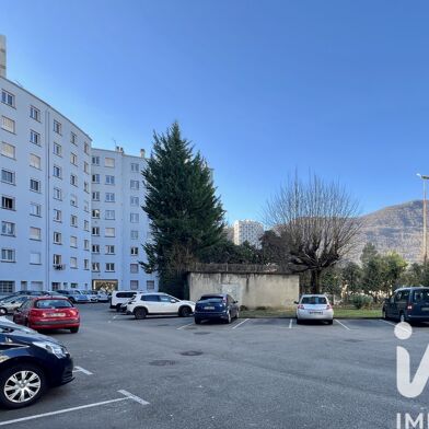 Appartement 3 pièces 137500 €