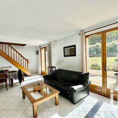 Maison 7 pièces 585000 €