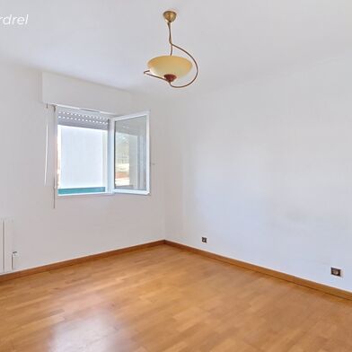 Appartement 5 pièces 273000 €