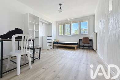 Appartement 4 pièces 108000 €