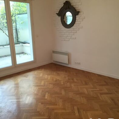 Appartement 1 pièces 950 €