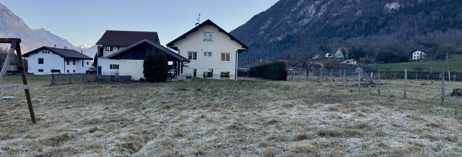 Terrain  695 m² à vendre à Bonneville (74130)