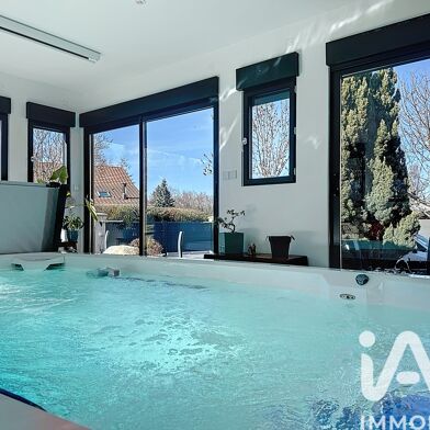 Maison 5 pièces 695000 €