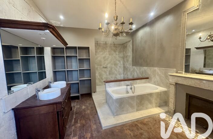 Vente Maison/villa 10 pièces — photo 2