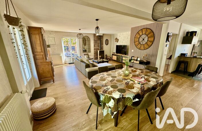 Vente Maison traditionnelle 9 pièces — photo 2
