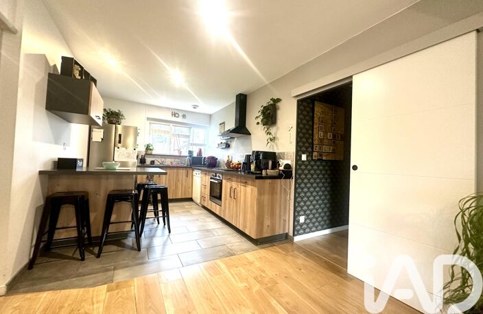 Vente Maison traditionnelle 9 pièces — photo 3