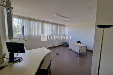 Bureau  120000 €