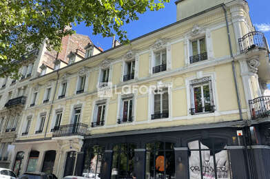 Immeuble  835000 €