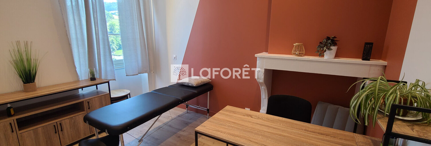 Commerce  12 m² à louer à Saint-Forgeux (69490)