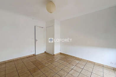 Appartement 1 pièces 370 €