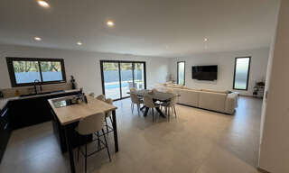 Maison 4 Pièces 110 m² à vendre à Allan (26780)