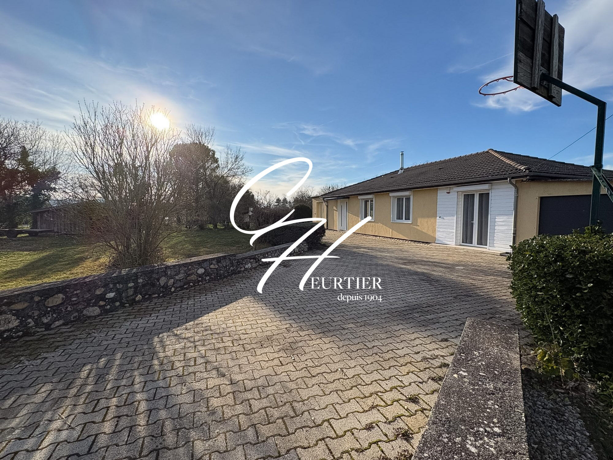 Villa / Maison  T5 à vendre Izeaux 38140