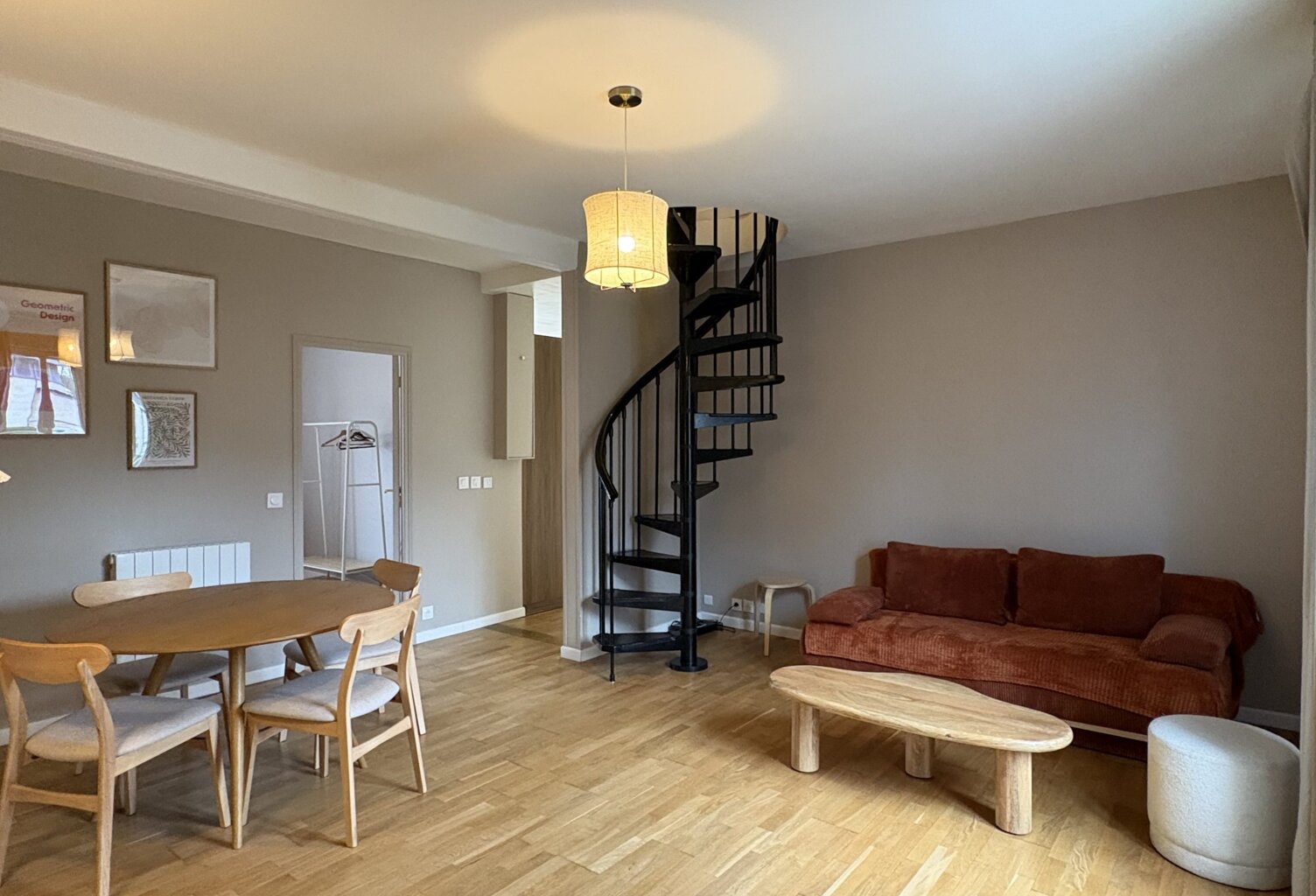 Exclusivité - Reims Gambetta / Barbatre — photo 1