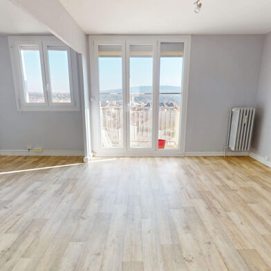 Appartement 4 pièces 126500 €