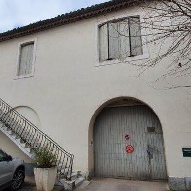 Appartement 6 pièces 250000 €