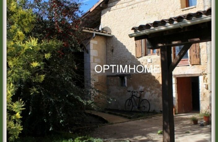 Maison de charme au cœur d’un village – À moins de 10 minutes de MONTMOREAU — photo 3