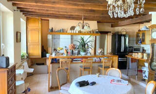 Maison 9 Pièces 228 m² à vendre à Cerisiers (89320)