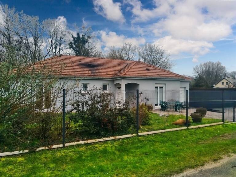 Maison de plain pied sur grand terrain — photo 1