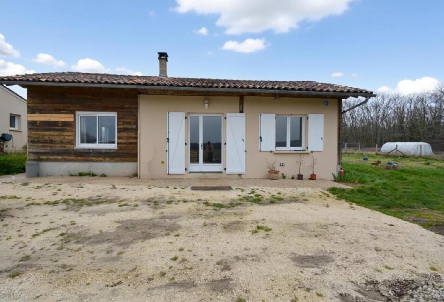St Méard de Gurson, maison  2 chambres + 2500 m² terrain — photo 1