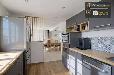 Maison 5 pièces 241500 €