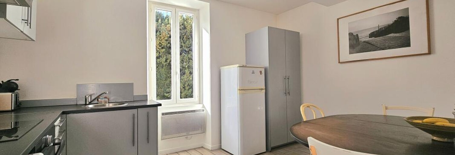 Maison 5 Pièces 85 m² à vendre à Eyguières (13430)