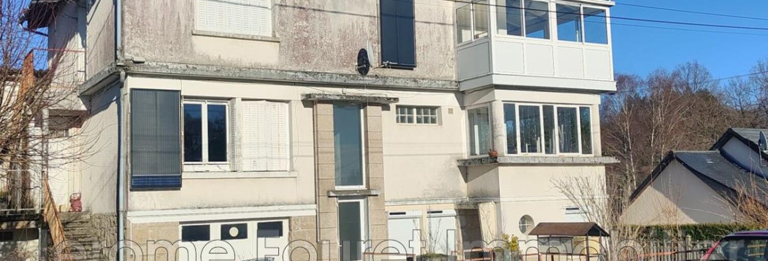 Immeuble  242 m² à vendre à Montaignac-sur-Doustre (19300)