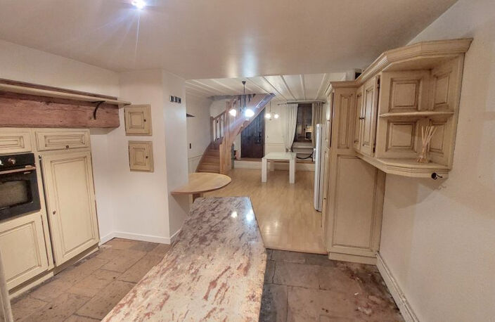 Maison Mitoyenne Centre-ville Saint Hippolyte 190 m2 — photo 3