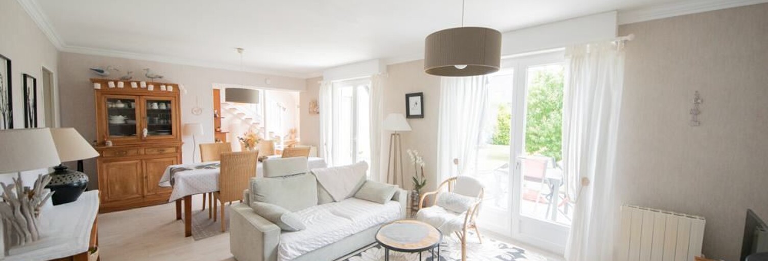 Maison 5 Pièces 121 m² à vendre à Dirinon (29460)