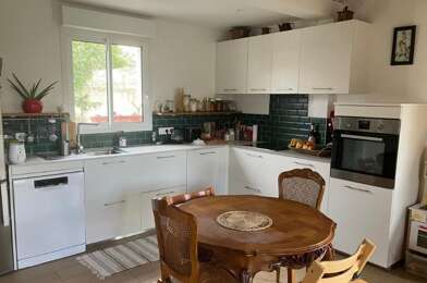 Maison 5 pièces 1800 €