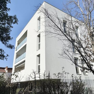 Appartement 4 pièces 415000 €