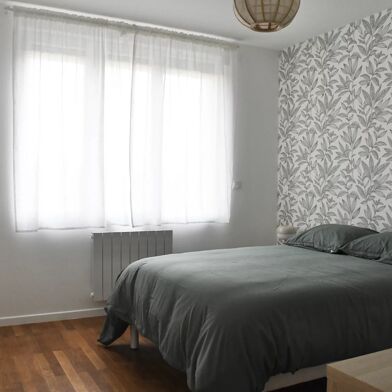 Appartement 1 pièces 590 €