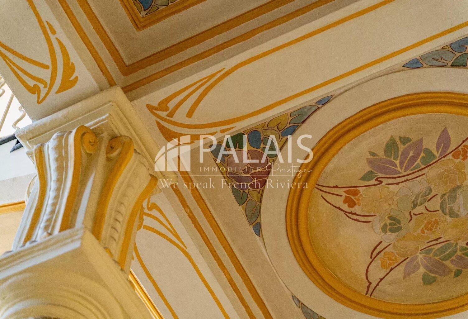PONCHETTES Vieux Nice, Vaste 3 pièces : Adresse d'exception — photo 1