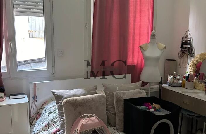 IMMEUBLE EN COPROPRIETE - 4 APPARTEMENTS -  TRES BON RAPPORT - B — photo 4