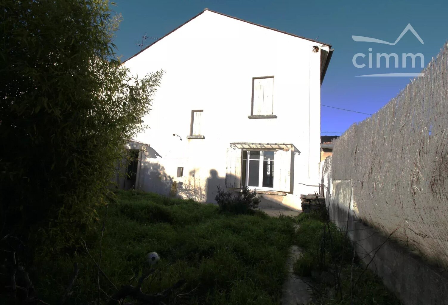 A vendre maison avec garage et jardin — photo 1