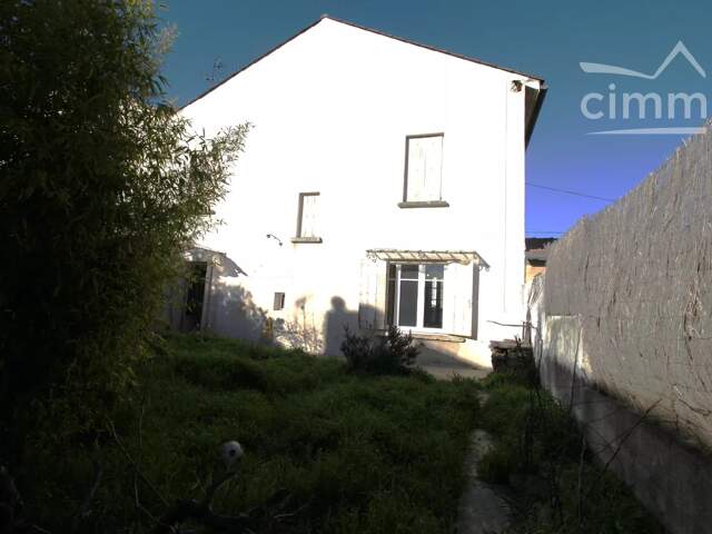 A vendre maison avec garage et jardin — photo du bien