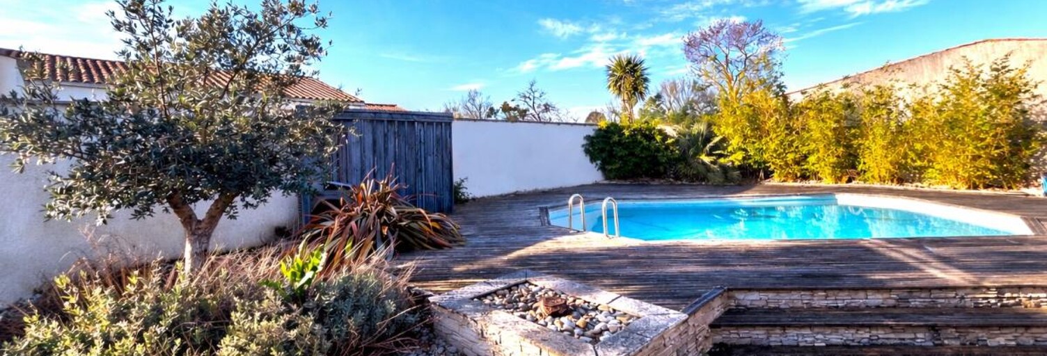 Maison 6 Pièces 148 m² à vendre à Angliers (17540)