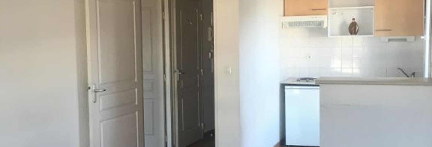 Appartement 1 Pièce 46 m² à louer à Nîmes (30900)