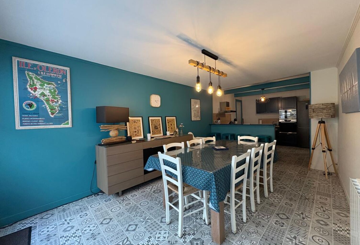 Maison à vendre - INTRA MUROS du CHATEAU D'OLERON — photo 1