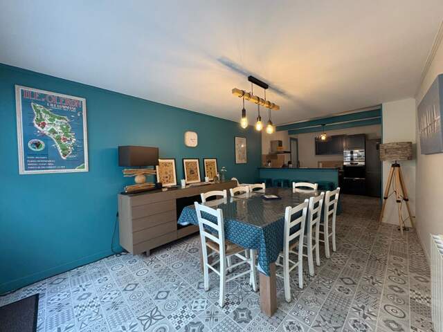 Maison à vendre - INTRA MUROS du CHATEAU D'OLERON — photo du bien