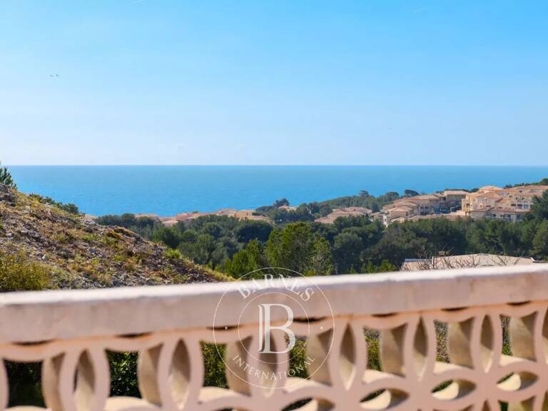 Villa traditionnelle, piscine vue mer, 3 chambres et T2 indépend — photo 1
