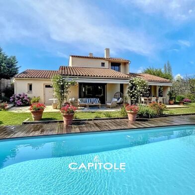 Maison 6 pièces 995000 €